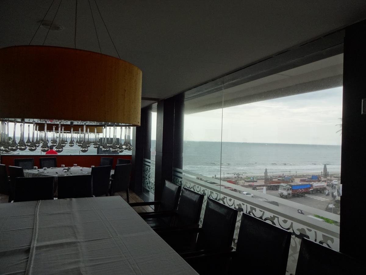 Sea Queen Hotel Кожикоде Экстерьер фото