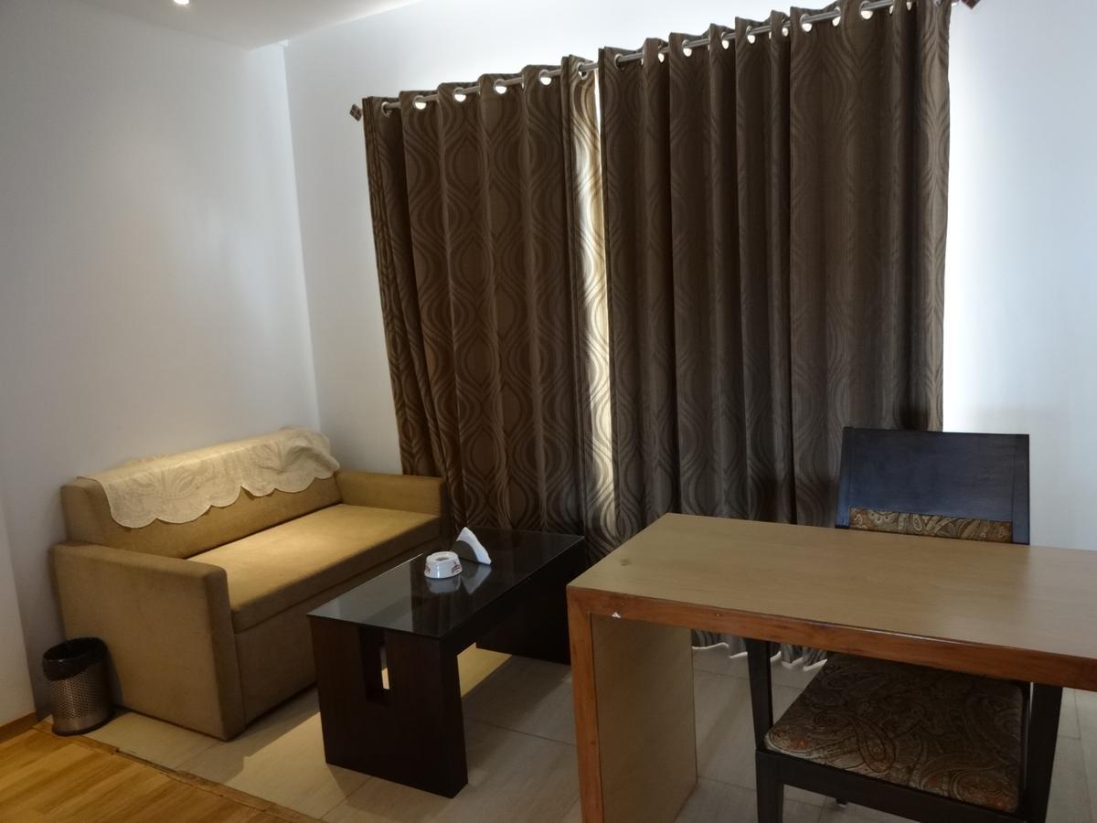 Sea Queen Hotel Кожикоде Экстерьер фото
